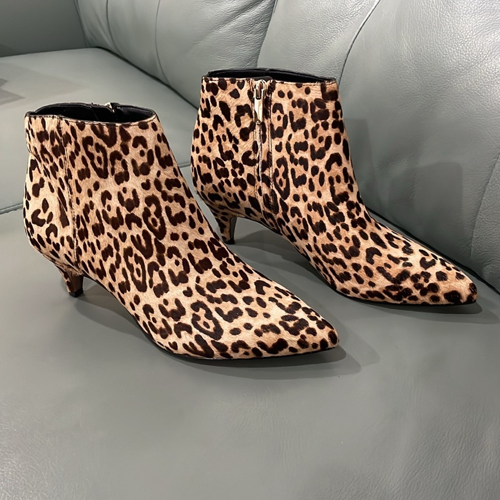 Sam Edelman booties - Picture 2 of 16